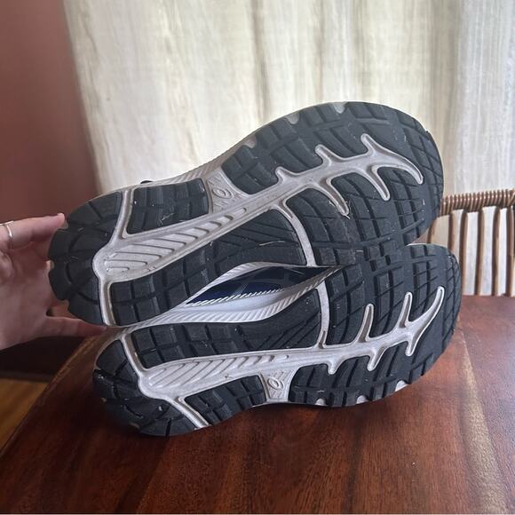 Asics Contend 8 GS Youth Running Sneakers Purple Girl’s Size 4.5 (6 Women’s) - Picture 7 of 8